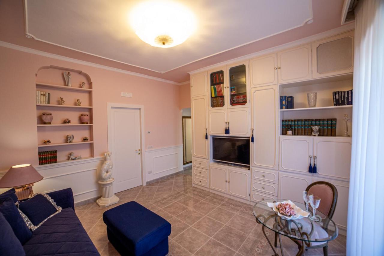سورينتو Angel Luxury Suite المظهر الخارجي الصورة