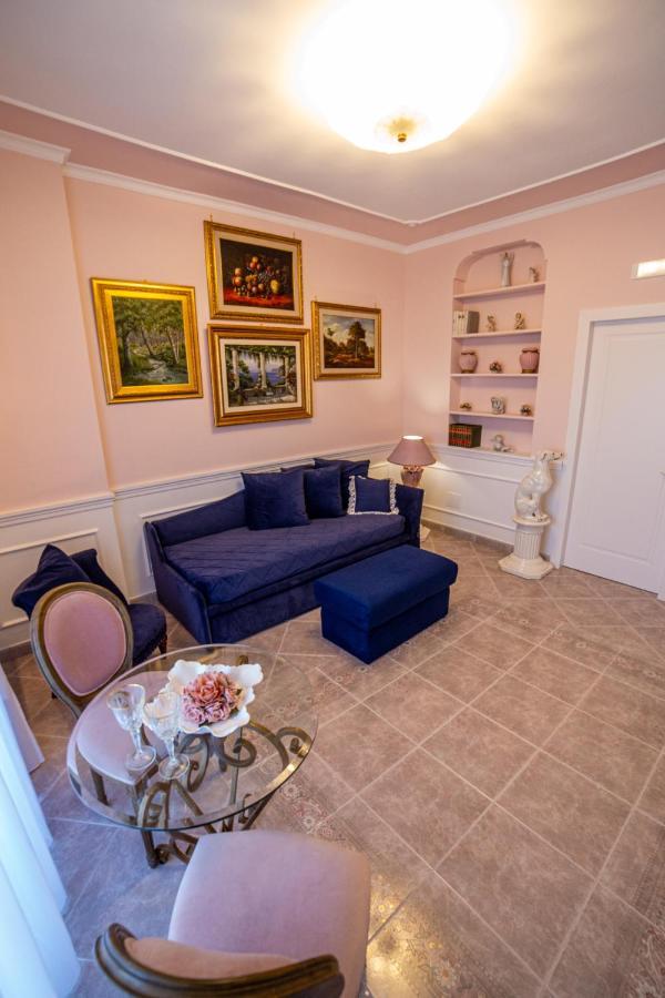 سورينتو Angel Luxury Suite المظهر الخارجي الصورة